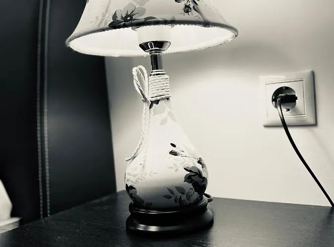 Square 2 Appartamento Pírgos